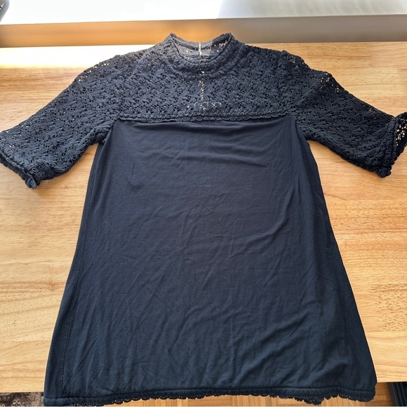 Boden Women's Black Lace Seraphina Casual Top, EUC, Size 2 - Picture 2 of 12